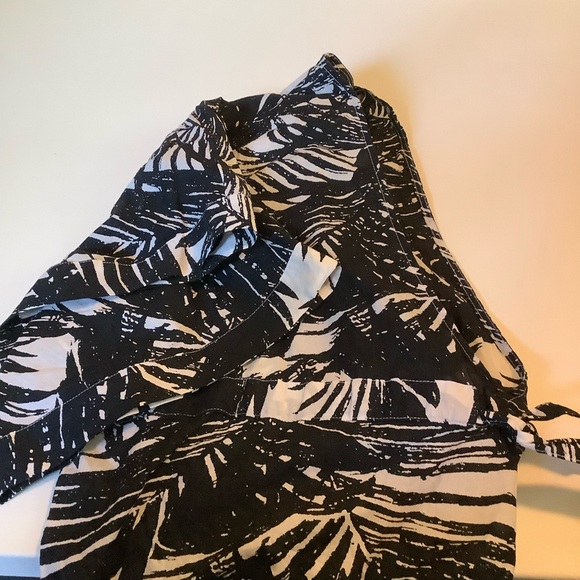 Old Navy Black & White Swimsuit Cover Up XXL - Picture 6 of 6